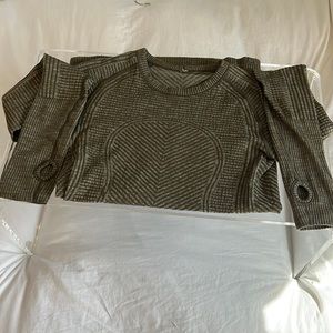 Swiftly Tech Long Sleeve